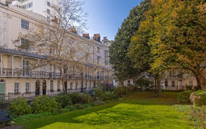 Link to Properties To Rent